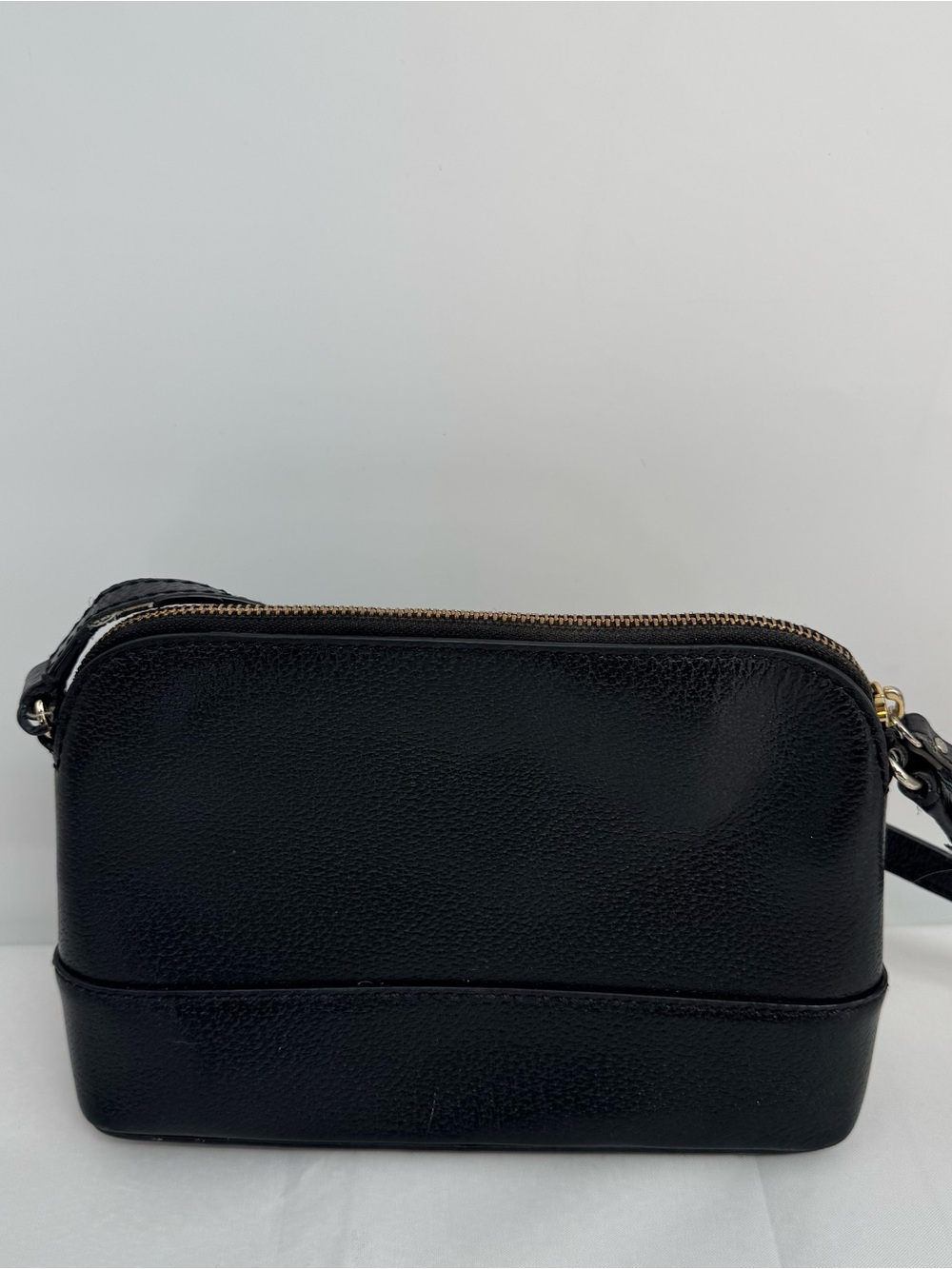 Kate Spade Wellesley Hanna Black Saffino Leather Crossbody Bag - Picture 2 of 16